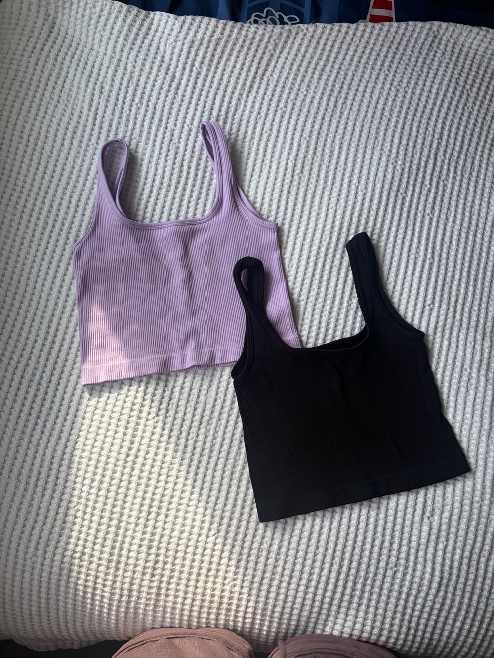 Amazon Ribbed Scoop Tank Tops - Lavender & Black cropped